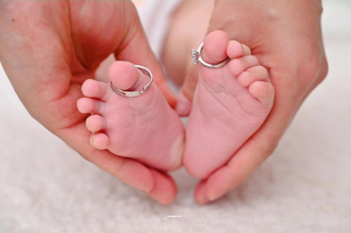 余江孕妇六个月肚子多大
